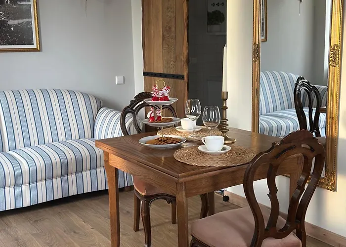 Jaukus Aleksoto Butas Kaune Su Atskiru Iejimu, Salia Senamiescio Διαμέρισμα Κάουνας