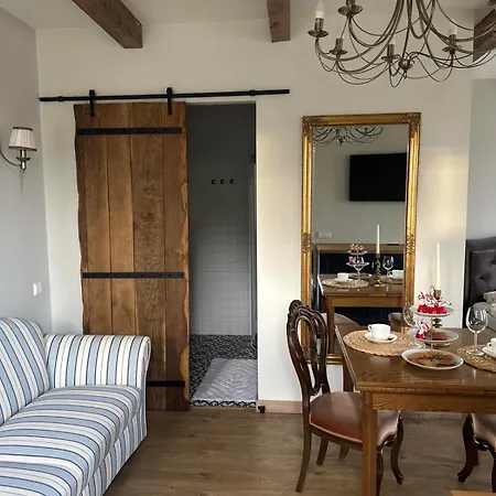 Apartamento Jaukus Aleksoto Butas Kaune Su Atskiru Iejimu, Salia Senamiescio Kaunas